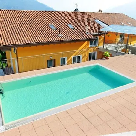 Lakeside Vercana: Two-bedroom With Pool And Balcony Apartment Vercana